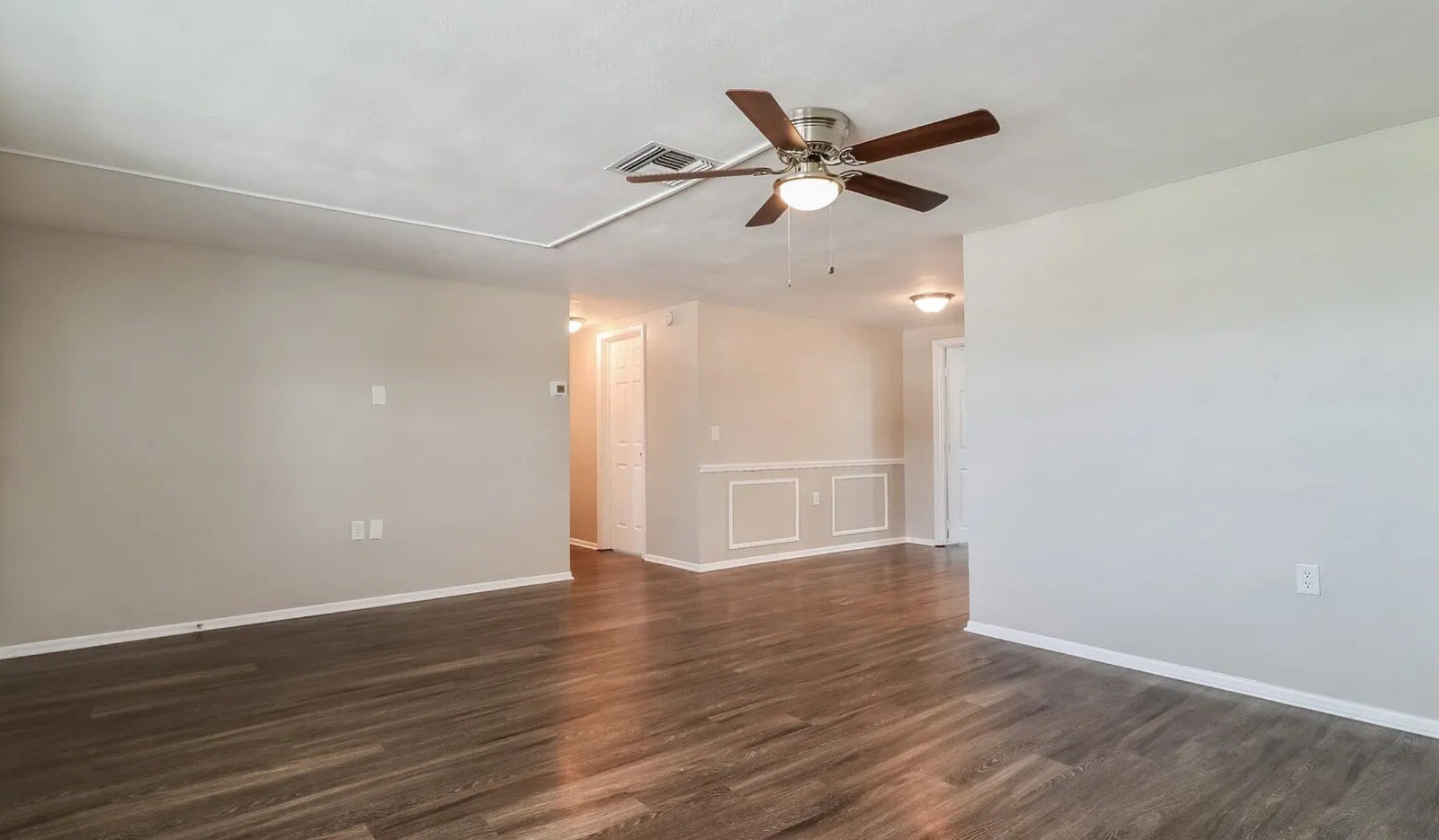 Building Photo - 5321 Sparrow Dr