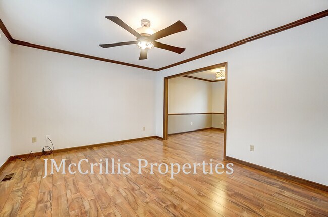 Building Photo - 9034 Dunmore Ln