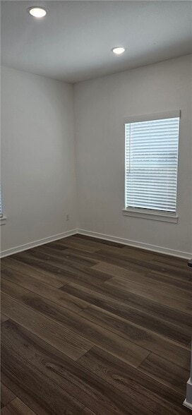 Building Photo - 1378 W Mt Comfort Rd