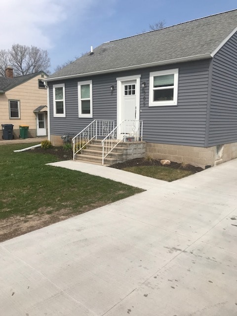 Building Photo - 505 E Johnson St