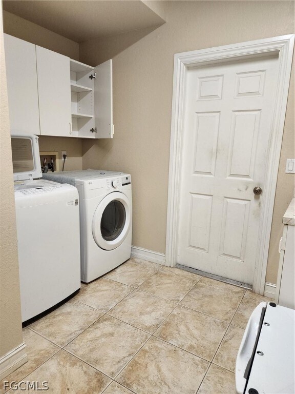 Building Photo - 25211 Roland Ln