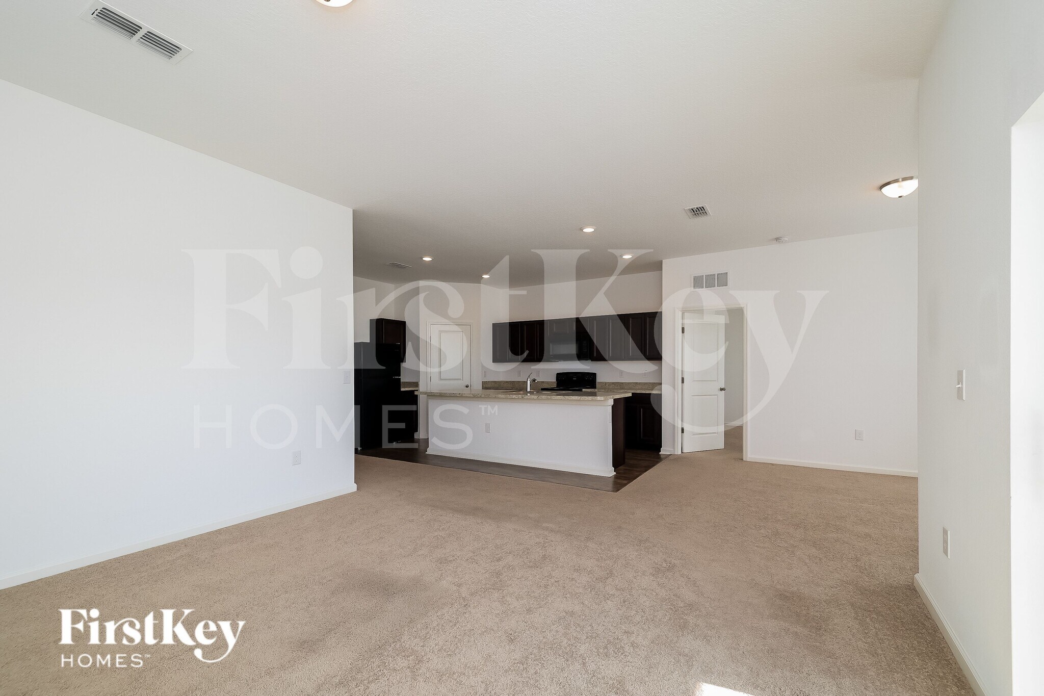 Building Photo - 343 Eaglecrest Dr