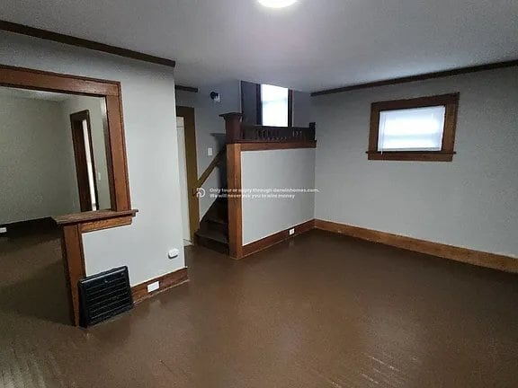 Building Photo - 659 East Ave