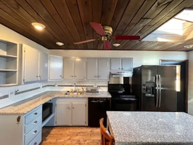 Building Photo - Spacious 3 Bedroom Rancher in Whitemarsh Township $2900/ month