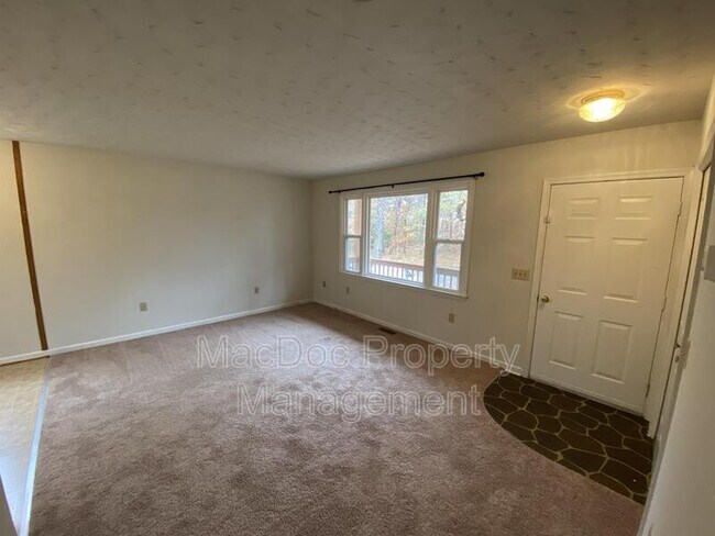 Building Photo - 8442 Indiantown Rd