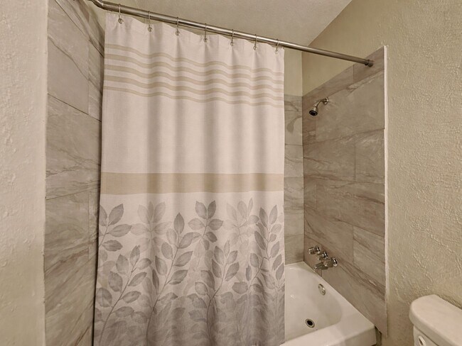 Building Photo - Newly Renovated Single Family Home | 3 BR/1.5BA | 2-Car Covered Parking | Covered Patio