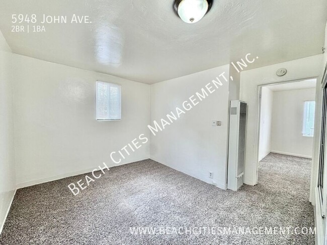 Building Photo - 5948 John Ave
