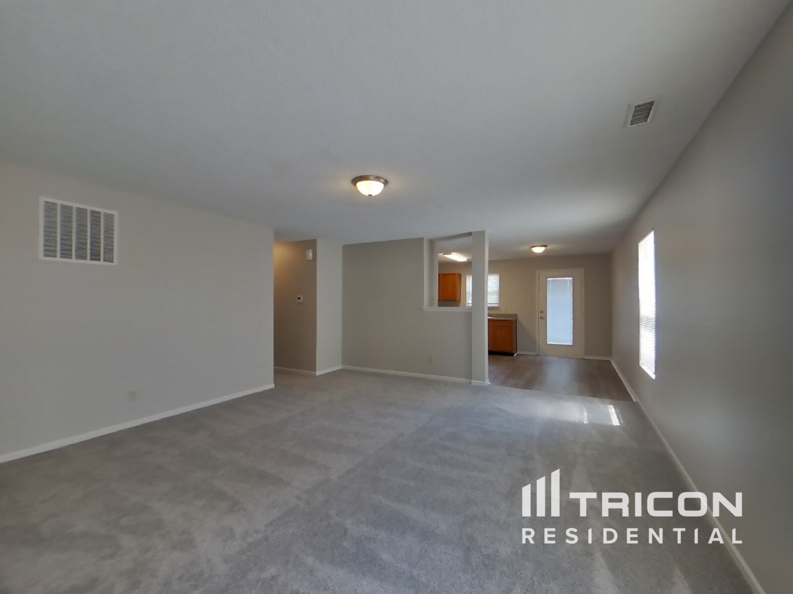 Building Photo - 3423 Summer Breeze Cir