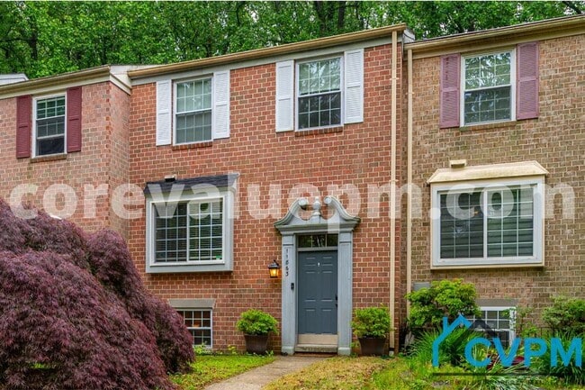 Primary Photo - 11863 New Country Ln