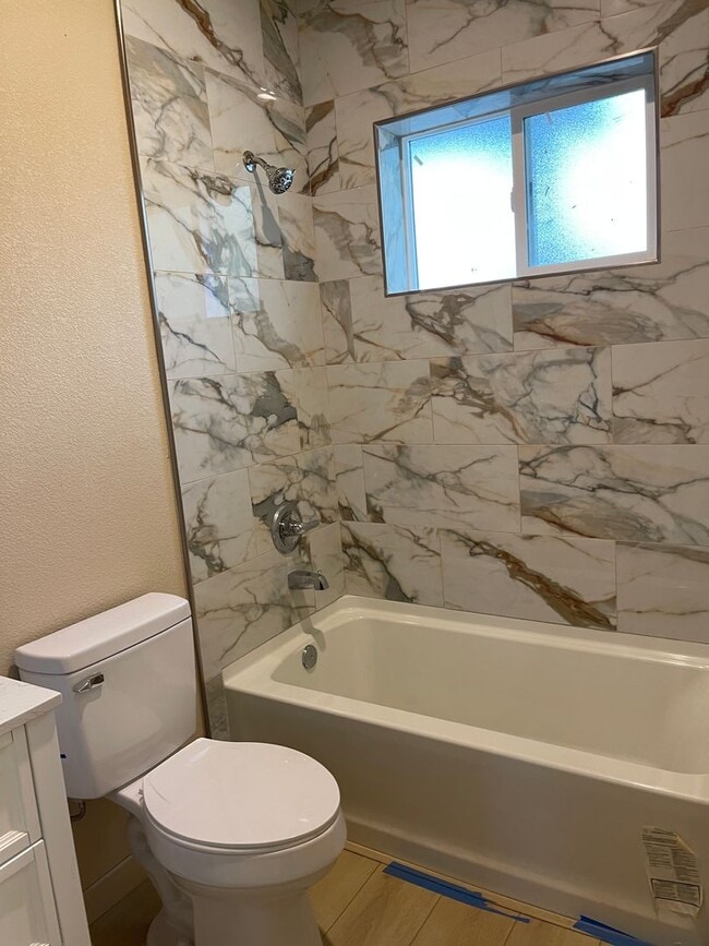 Building Photo - PA5524 A- Francis, Albert