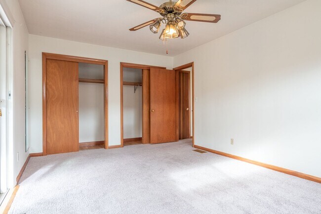Building Photo - 7222-7224-7224 NE Tillamook St