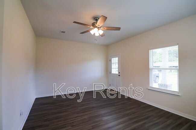 Building Photo - 7111 McAdam Ct
