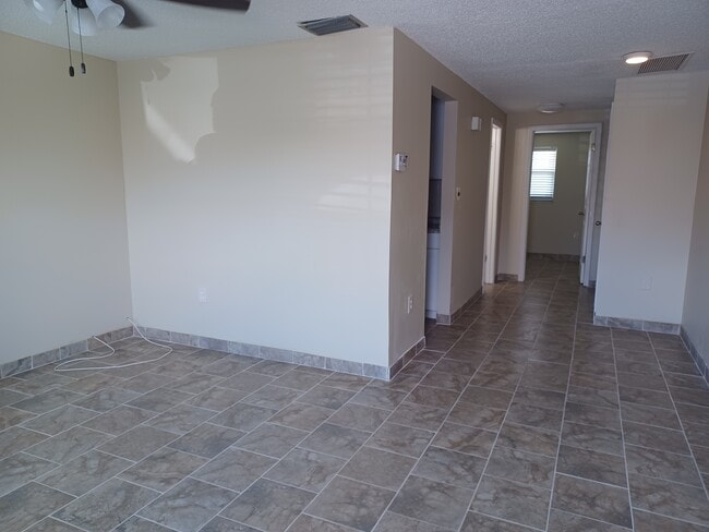 Building Photo - 4915 Filner St
