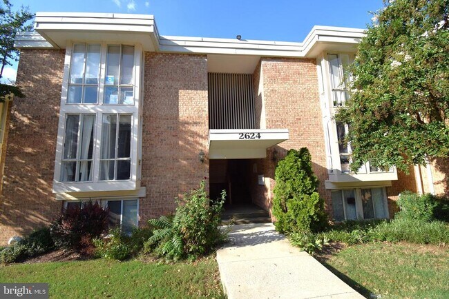 Building Photo - 2624 Fort Farnsworth Rd