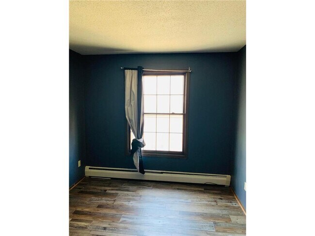 Building Photo - 932 Westbrooke Way