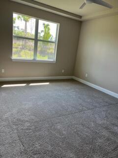 Building Photo - 6784 Cloverdale Ave