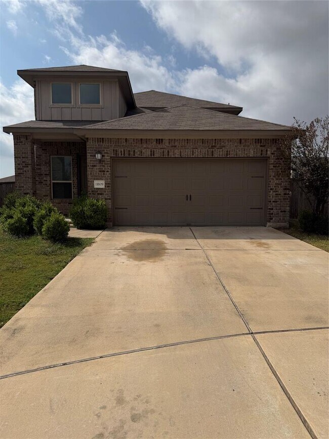 Building Photo - 11809 Sandy Lodge Ct