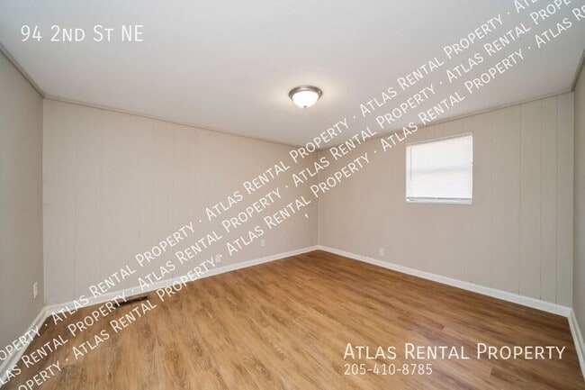 Building Photo - 94 2nd St NE