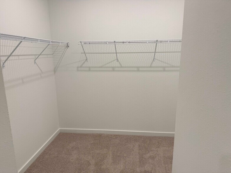 Building Photo - 74 Tequesta Ct