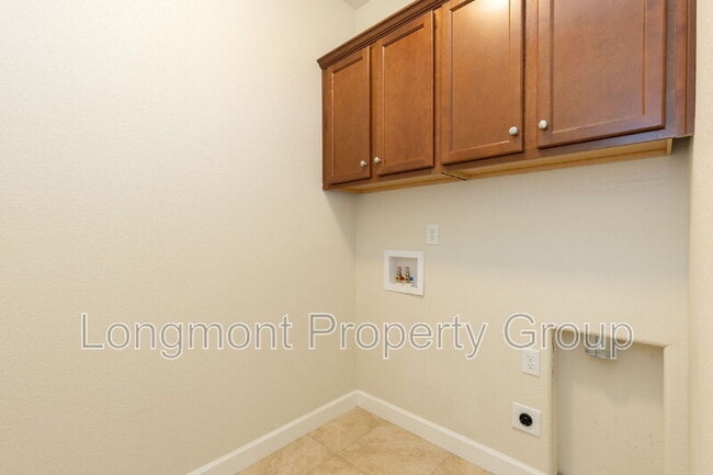 Building Photo - 1334 14th Ave