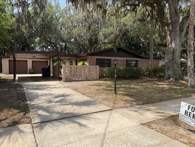 Building Photo - 1232 Galapagos Ave S