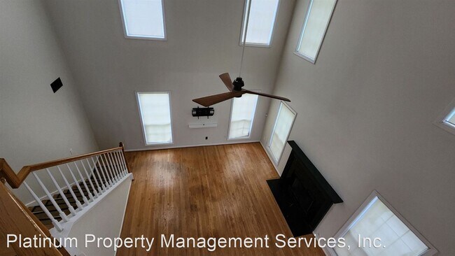 Building Photo - 4 br, 3.5 bath House - 3710 Palisade Park Dr