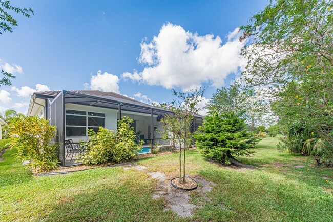 Building Photo - 1498 Lily's Cay Circle