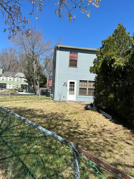 Building Photo - 2 Libra Ln