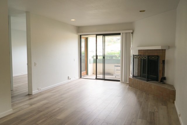 Building Photo - 417 Torrance St