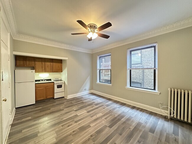 Building Photo - 3836 N Fremont St