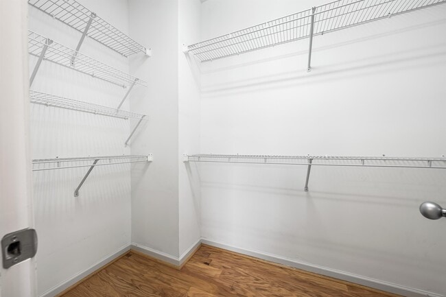 Building Photo - 2520 Stonecreek Trail