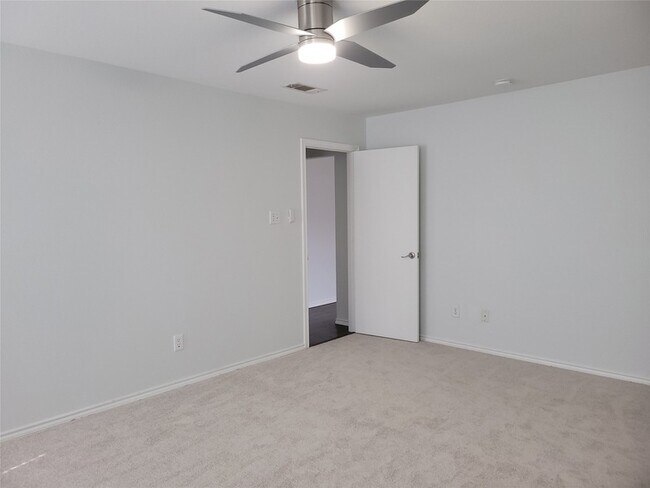 Building Photo - 5414 Carrington Dr