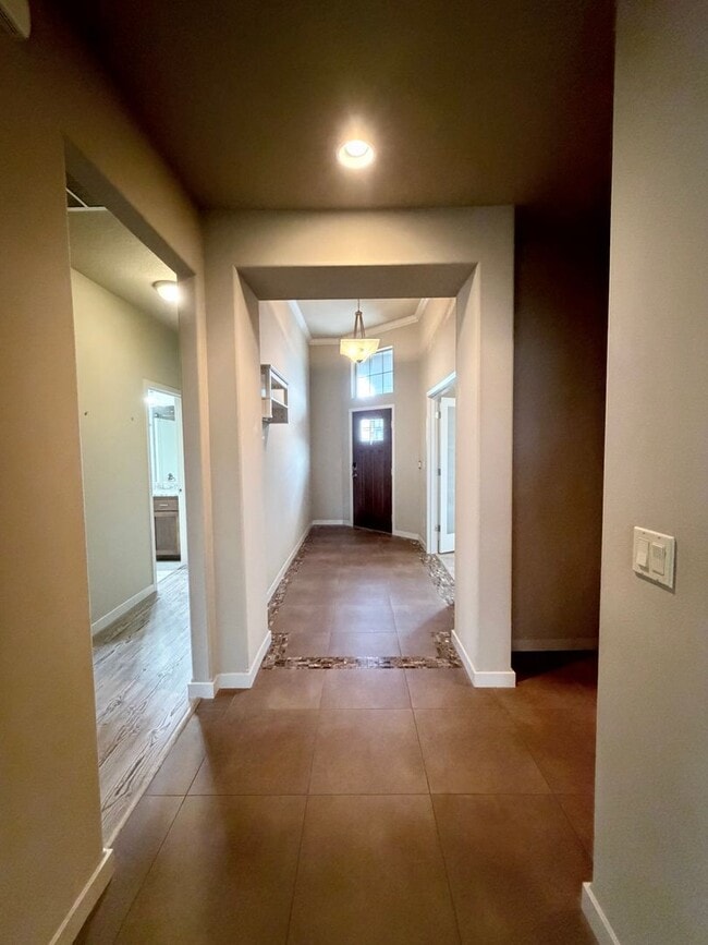 Building Photo - 3909 W 48th Ave