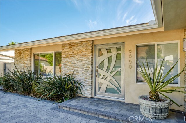 Building Photo - 6550 Smoke Tree Ave