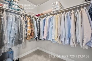 Building Photo - 7363 S Scottsburg Way