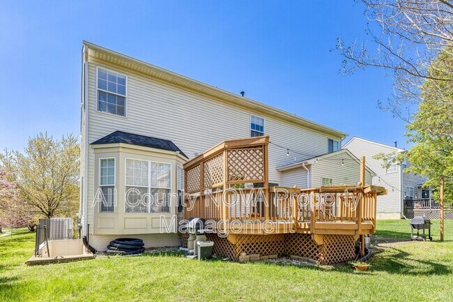 Building Photo - 8308 Deerstill Way