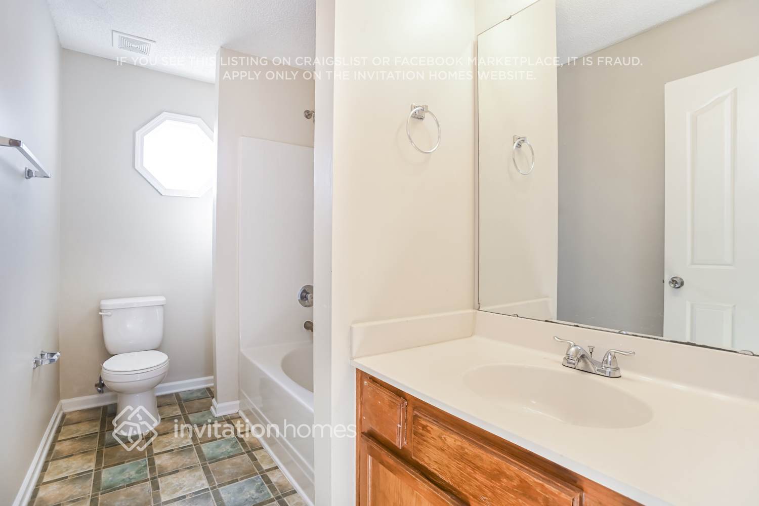 Building Photo - 2003 Salmon River Dr