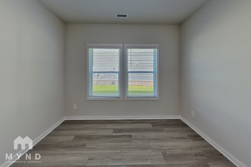 Building Photo - 412 Southland Dr