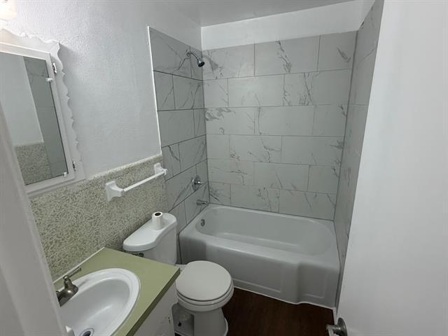 Building Photo - 11122 Stallcup Dr