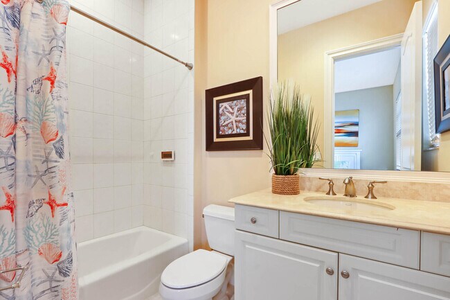 Building Photo - 124 Tulip Tree Ct