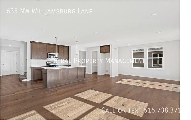 Building Photo - 635 NW Williamsburg Ln