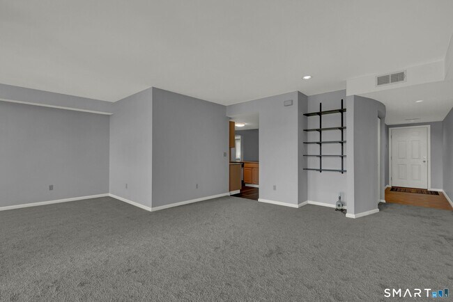Building Photo - 1128 Windward Rd
