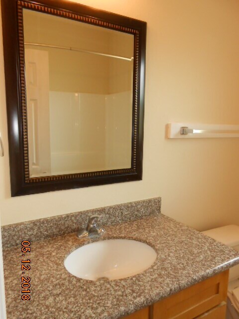 Master Bedroom bath - 741 N Nicholson Ave