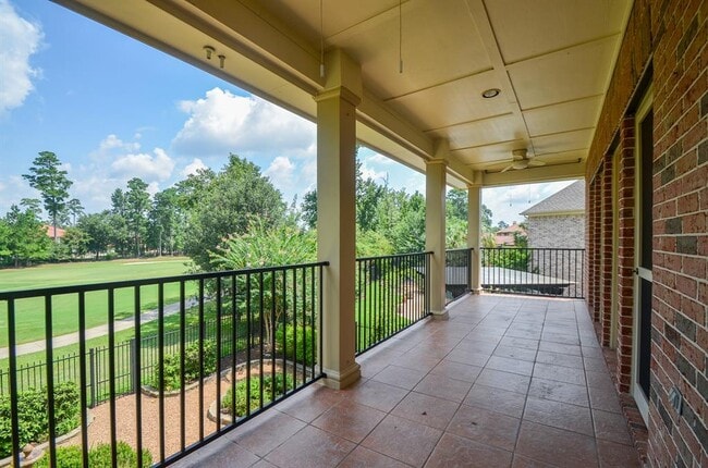 Building Photo - 42 N Knights Crossing Dr