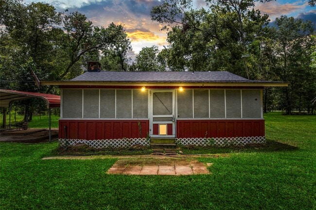 Primary Photo - 416 Pin Oak Dr