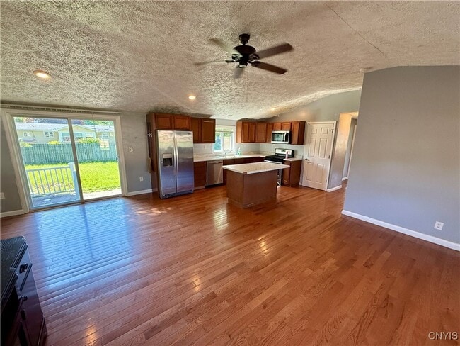 Building Photo - 114 Grandy Dr