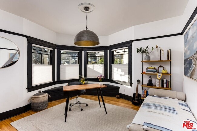 Building Photo - 3438 4th Ave