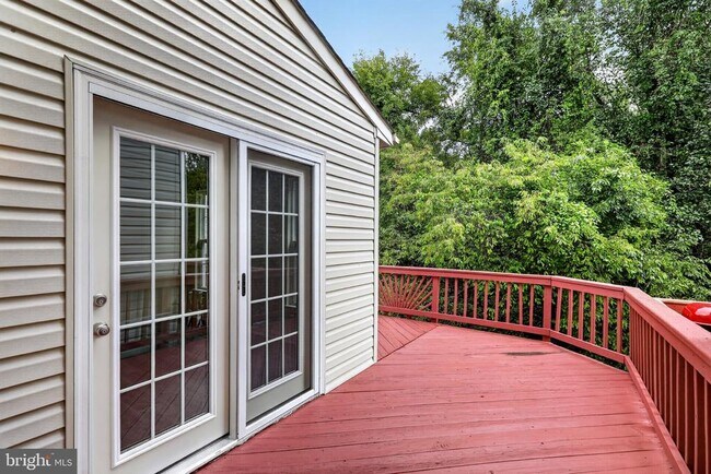 Building Photo - 17401 Kagera Dr
