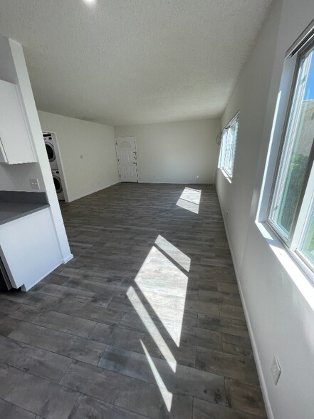 Building Photo - 1333 9th St