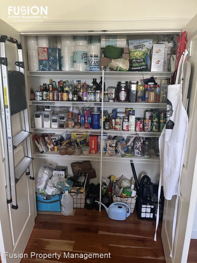 Building Photo - 2 br, 2.5 bath House - 125 Rye Circle